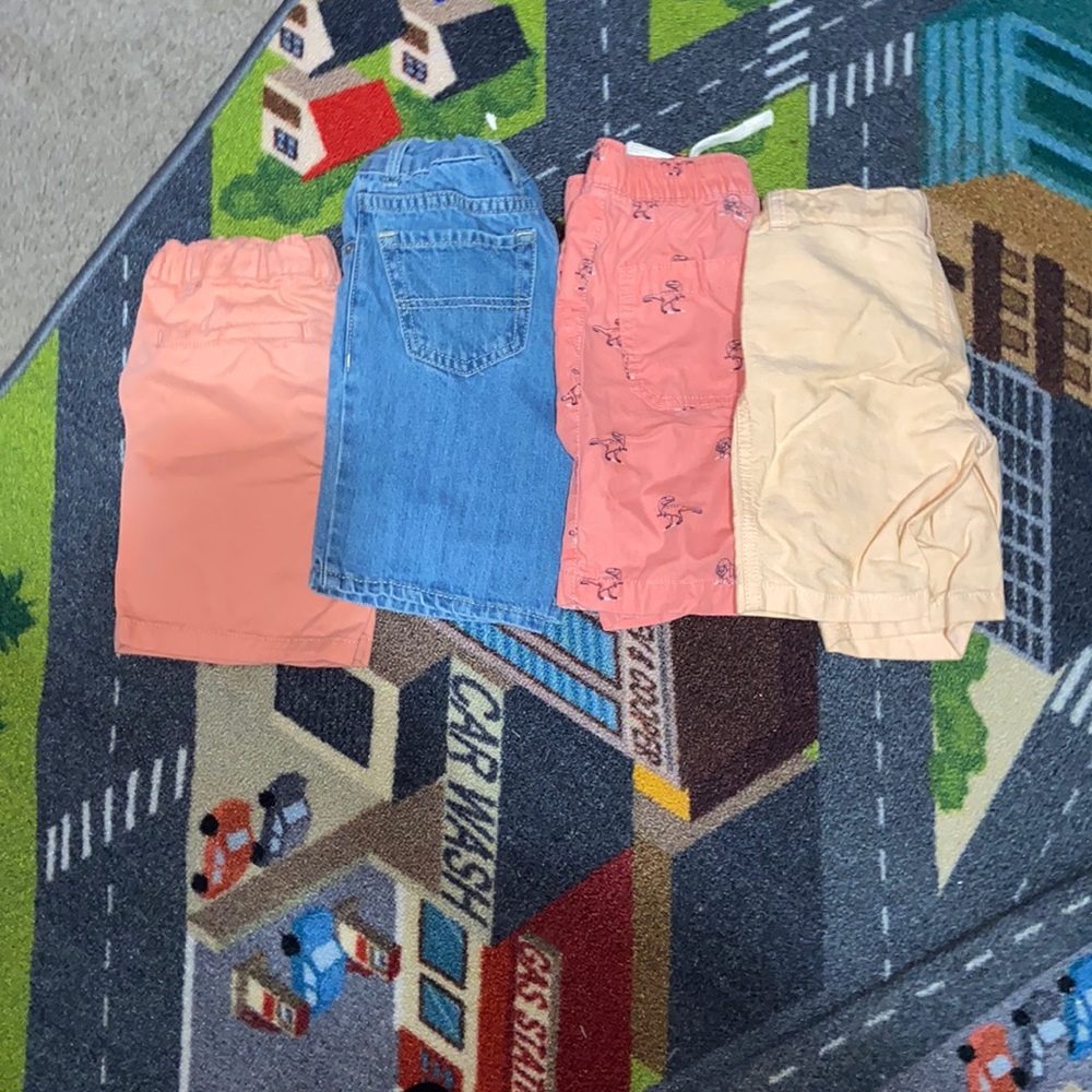 4 pairs of shorts